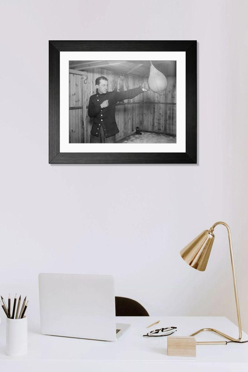 Shown hanging in a room: Modern 14"x12" (36x31cm)