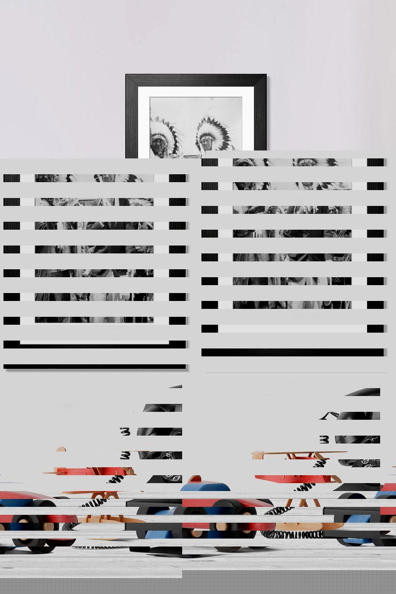 Shown hanging in a room: Modern 14"x12" (36x31cm)