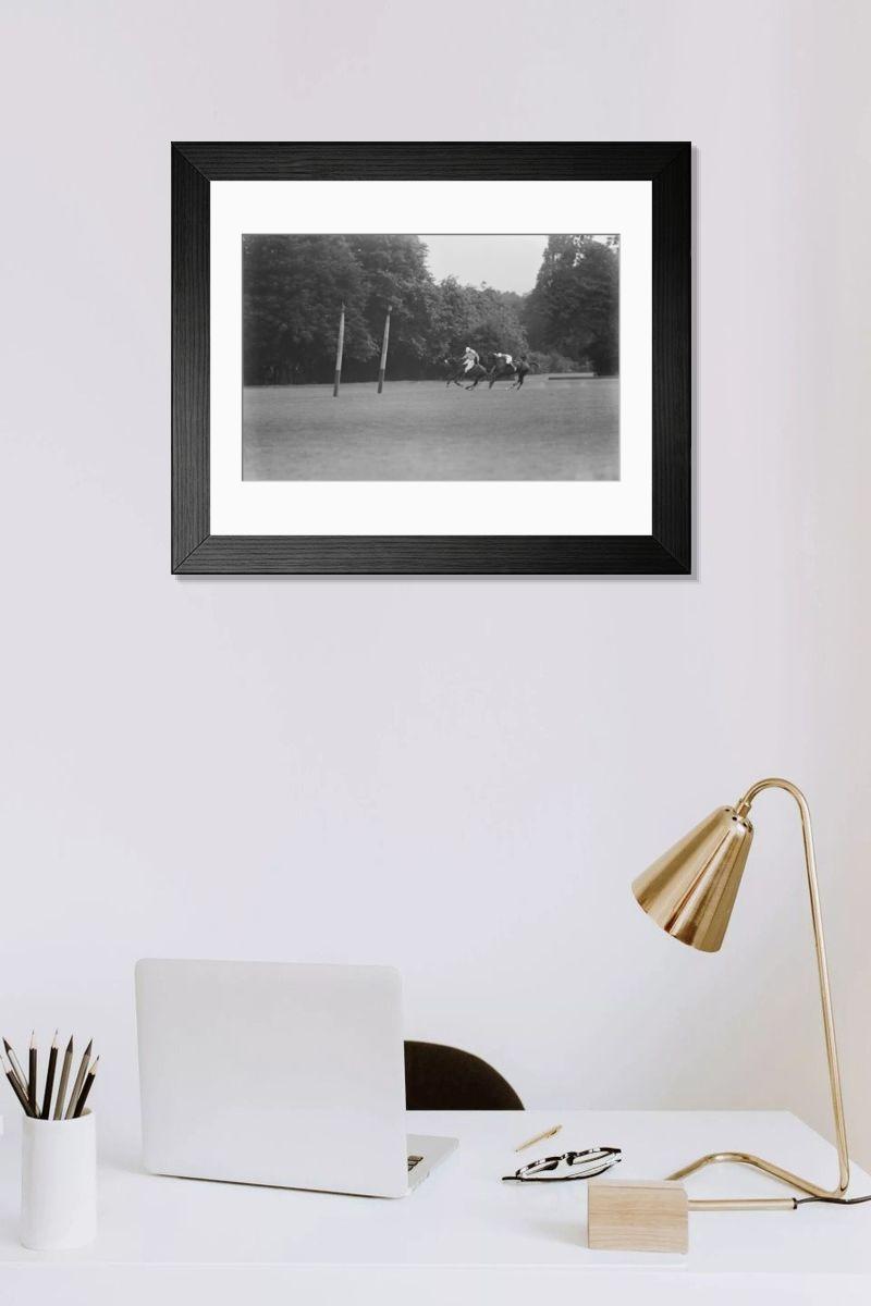 Shown hanging in a room: Modern 14"x12" (36x31cm)