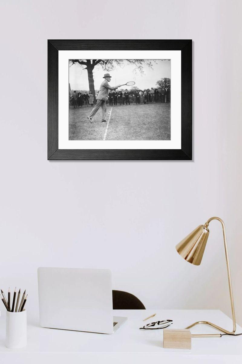 Shown hanging in a room: Modern 14"x12" (36x31cm)