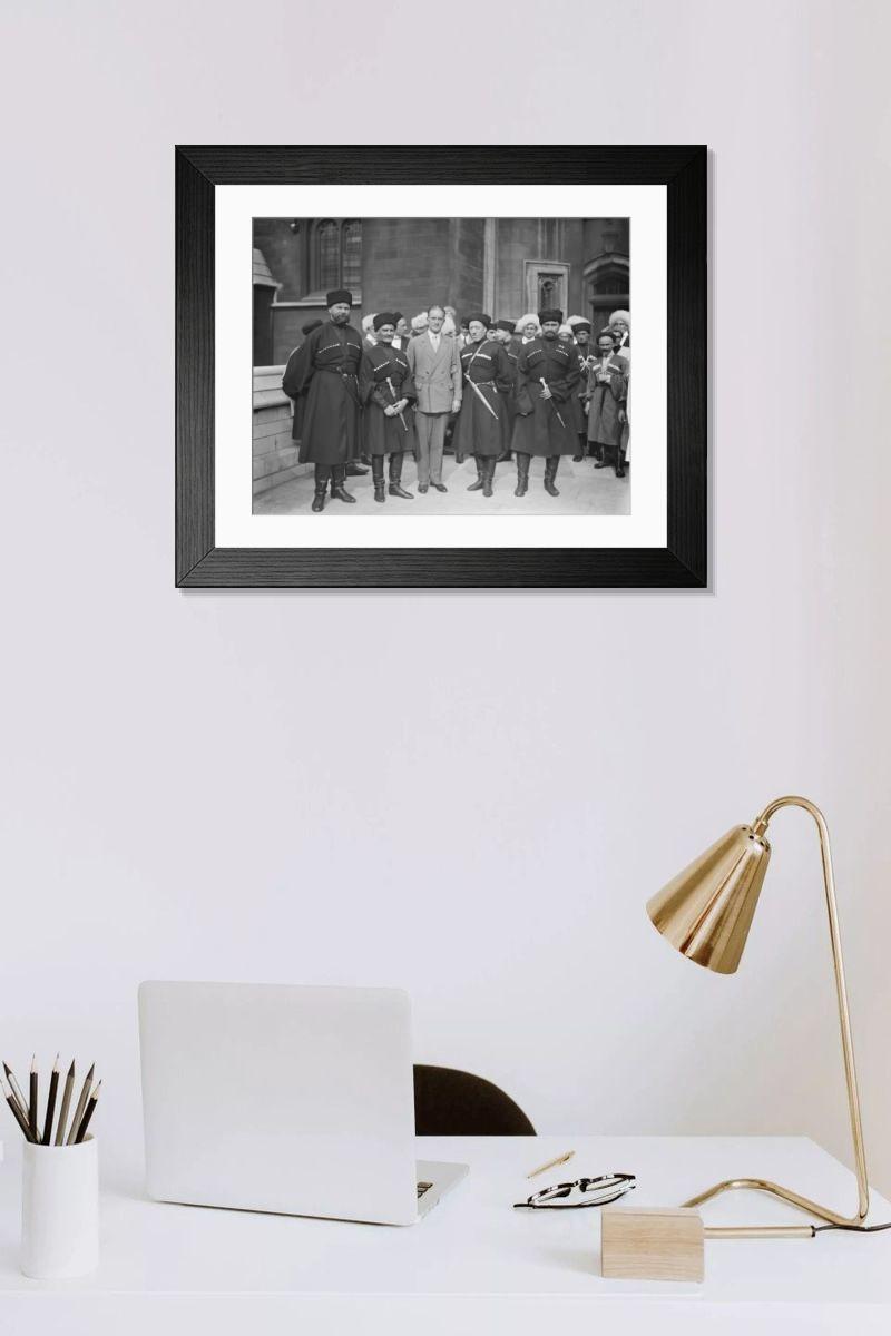 Shown hanging in a room: Modern 14"x12" (36x31cm)