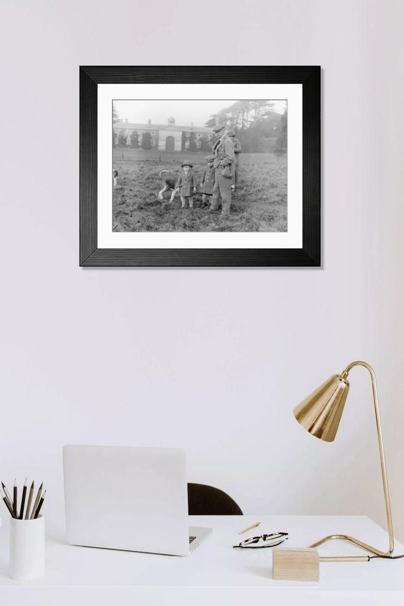 Shown hanging in a room: Modern 14"x12" (36x31cm)