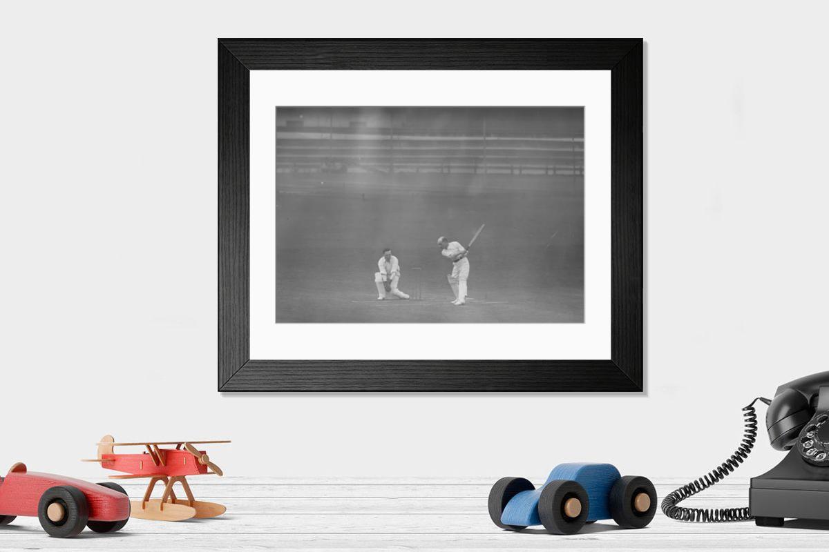Shown hanging in a room: Modern 14"x12" (36x31cm)
