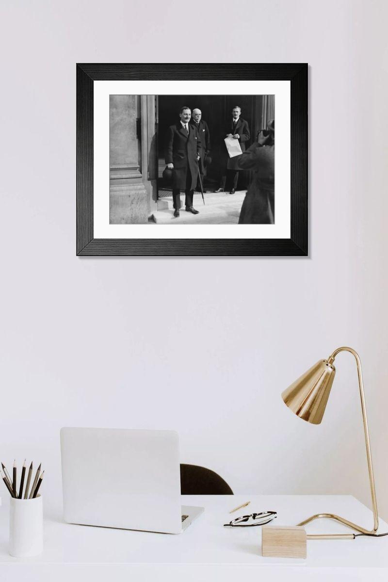 Shown hanging in a room: Modern 14"x12" (36x31cm)