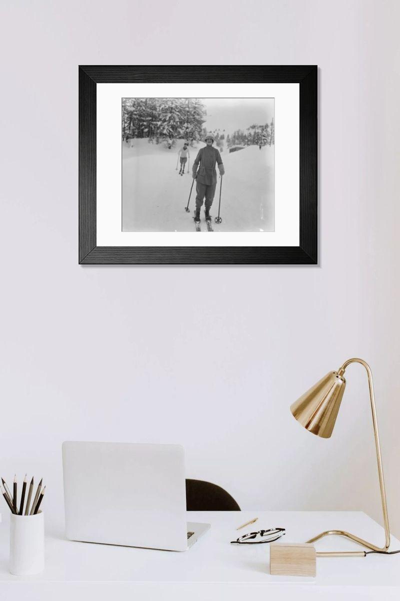 Shown hanging in a room: Modern 14"x12" (36x31cm)
