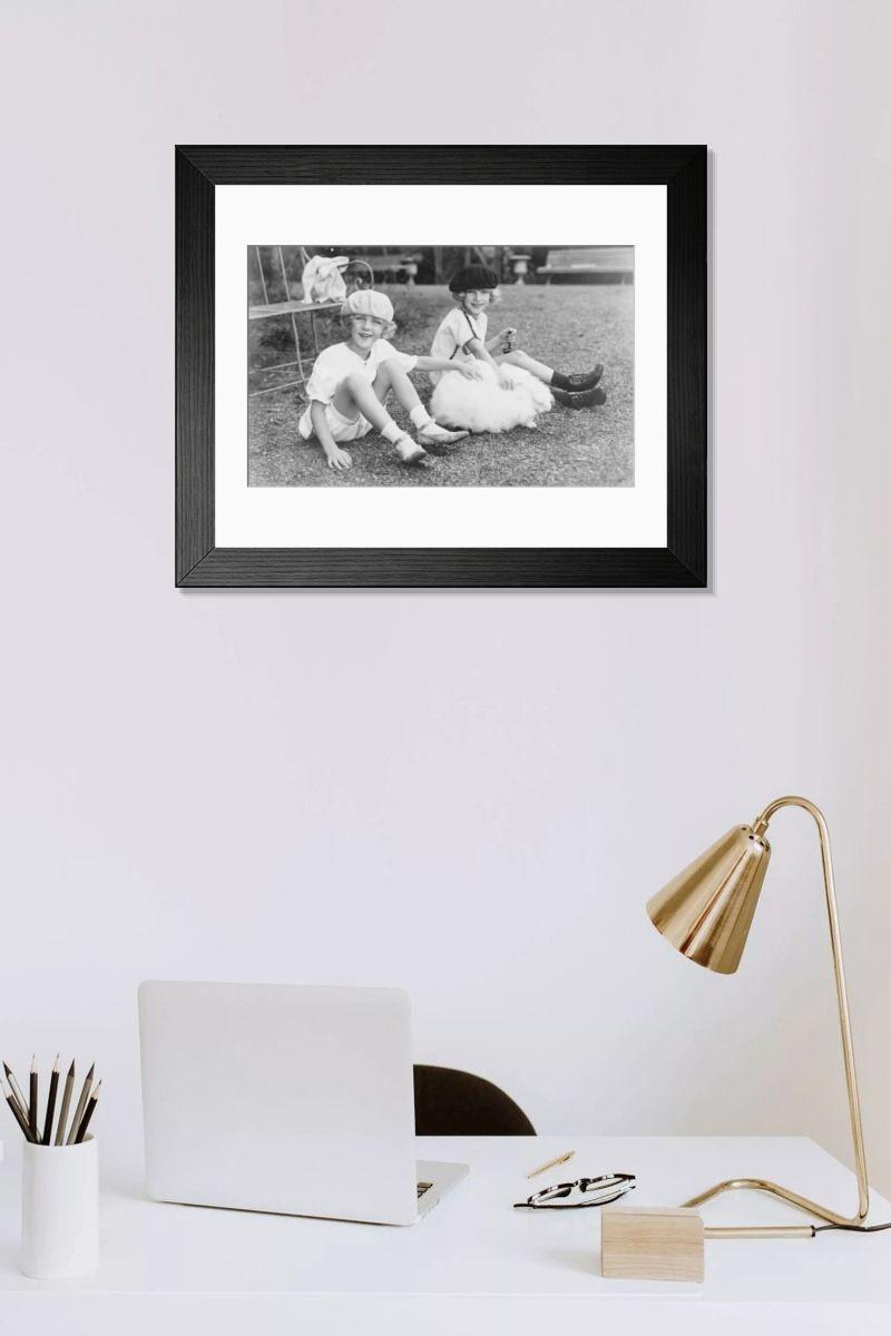 Shown hanging in a room: Modern 14"x12" (36x31cm)