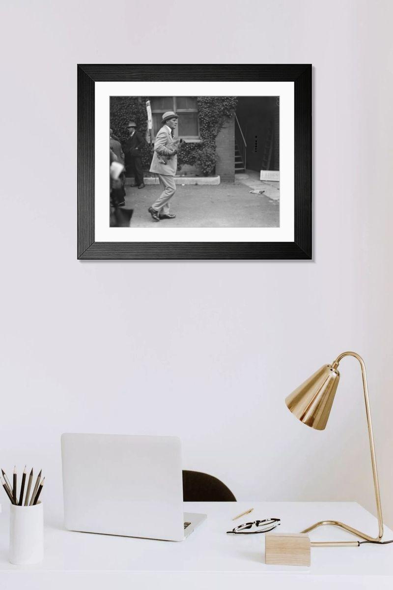 Shown hanging in a room: Modern 14"x12" (36x31cm)