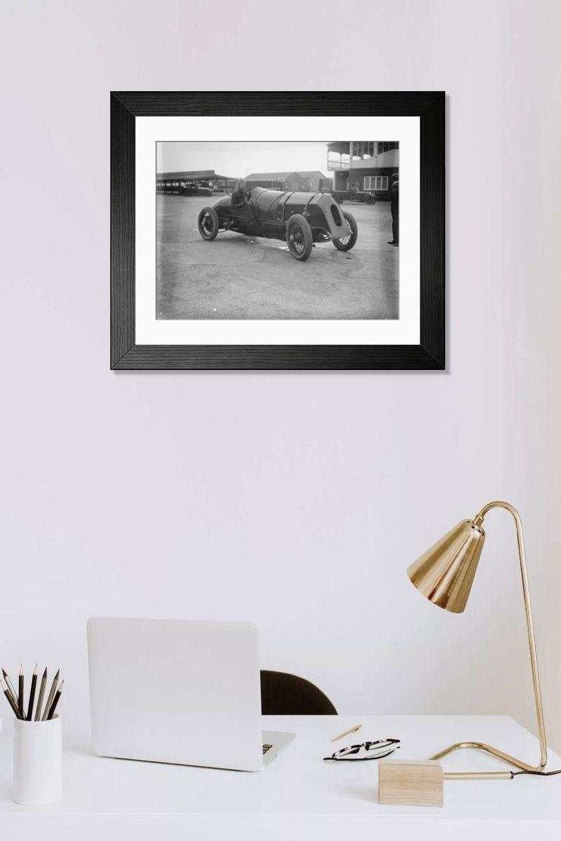 Shown hanging in a room: Modern 14"x12" (36x31cm)