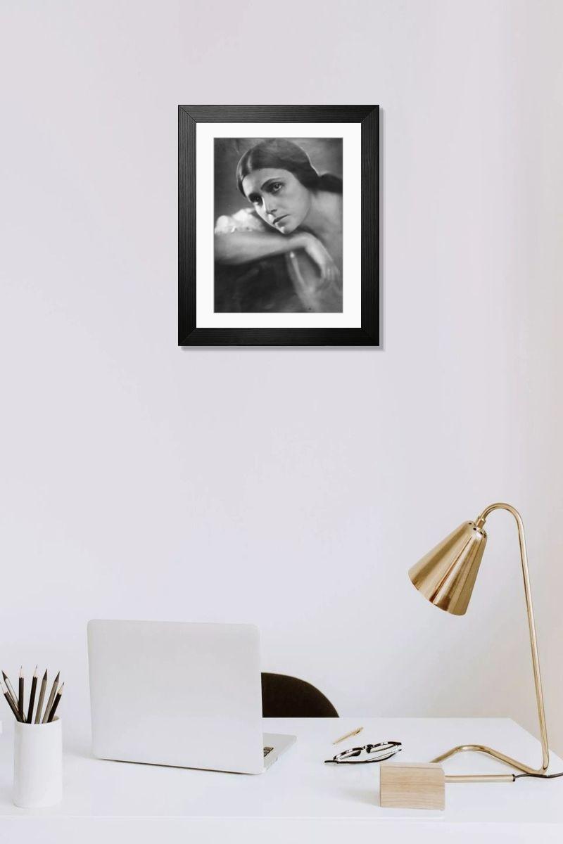 Shown hanging in a room: Modern 14"x12" (36x31cm)