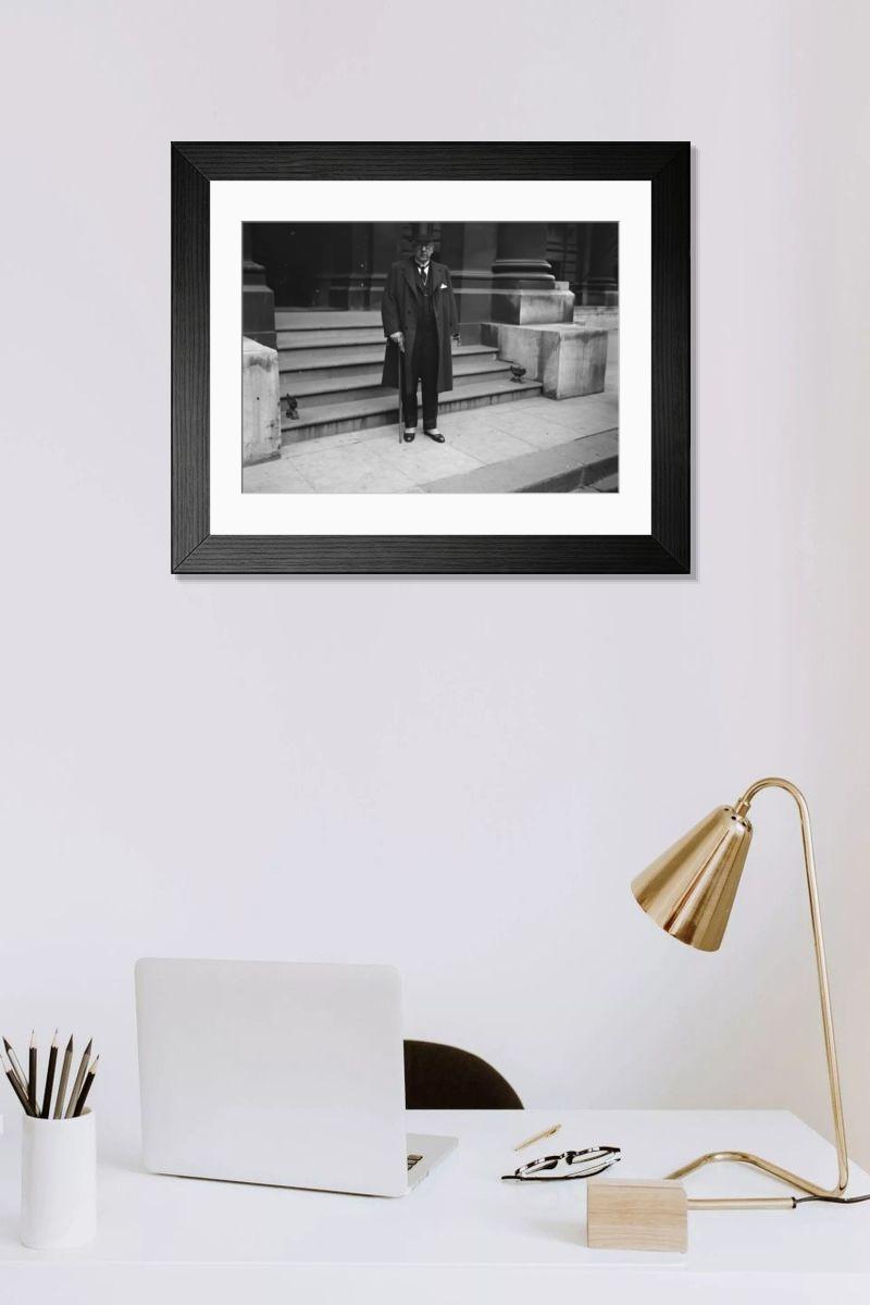 Shown hanging in a room: Modern 14"x12" (36x31cm)