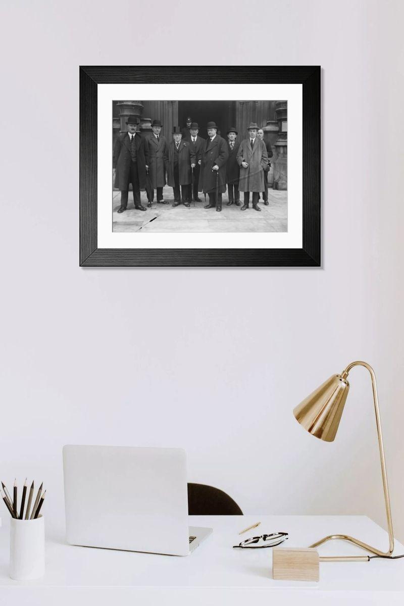 Shown hanging in a room: Modern 14"x12" (36x31cm)