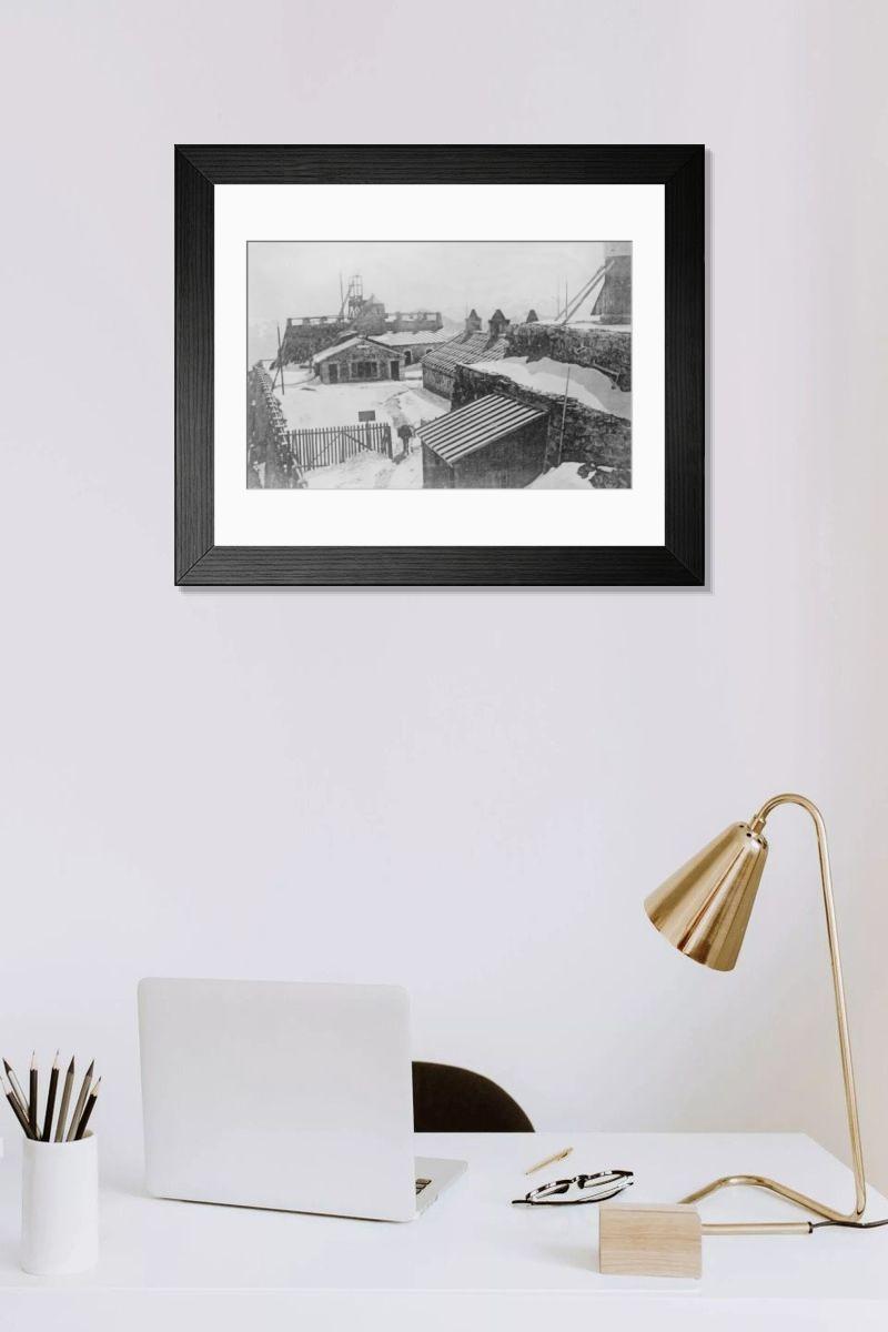 Shown hanging in a room: Modern 14"x12" (36x31cm)