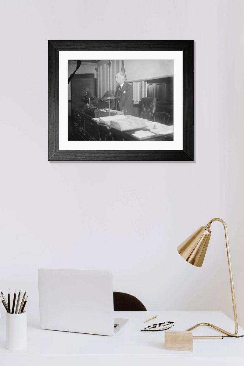 Shown hanging in a room: Modern 14"x12" (36x31cm)