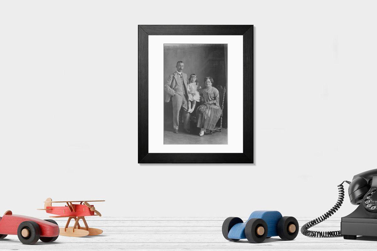 Shown hanging in a room: Modern 14"x12" (36x31cm)