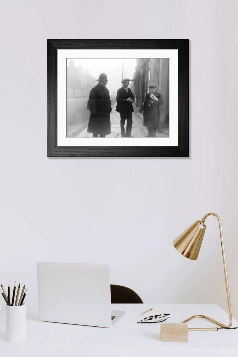 Shown hanging in a room: Modern 14"x12" (36x31cm)