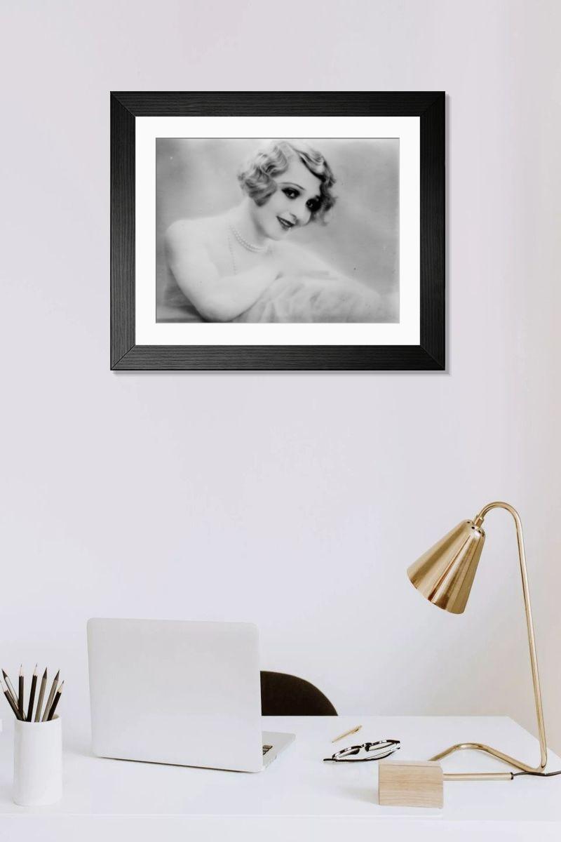 Shown hanging in a room: Modern 14"x12" (36x31cm)