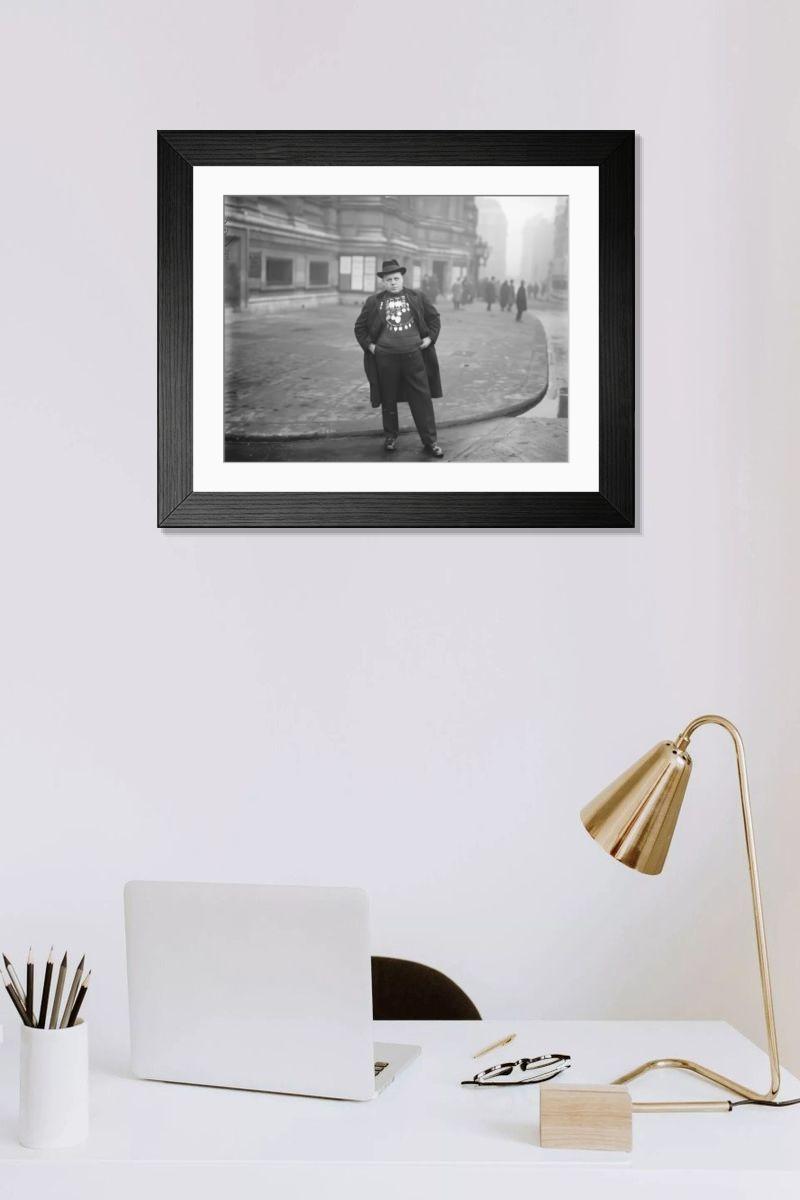 Shown hanging in a room: Modern 14"x12" (36x31cm)