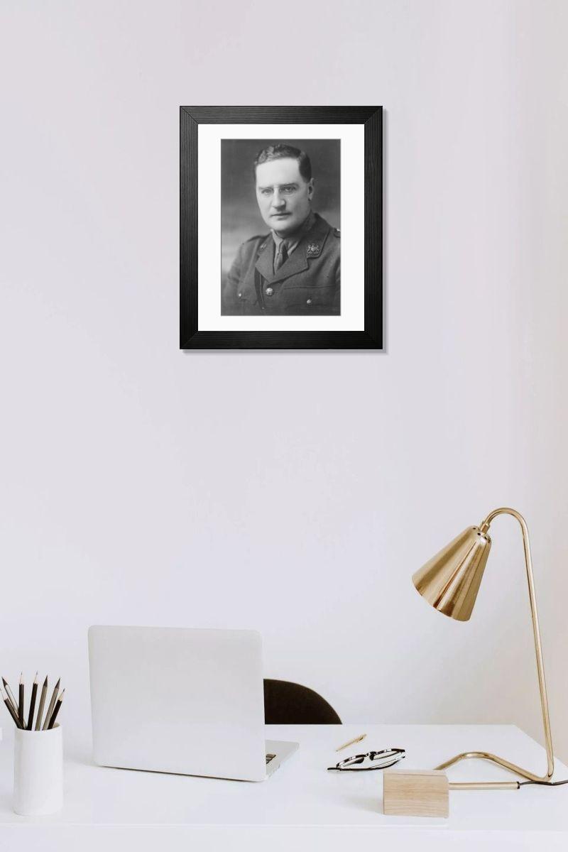 Shown hanging in a room: Modern 14"x12" (36x31cm)