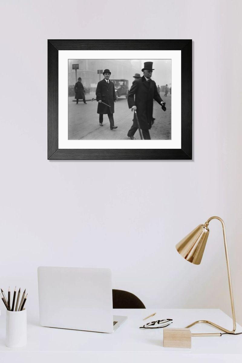 Shown hanging in a room: Modern 14"x12" (36x31cm)