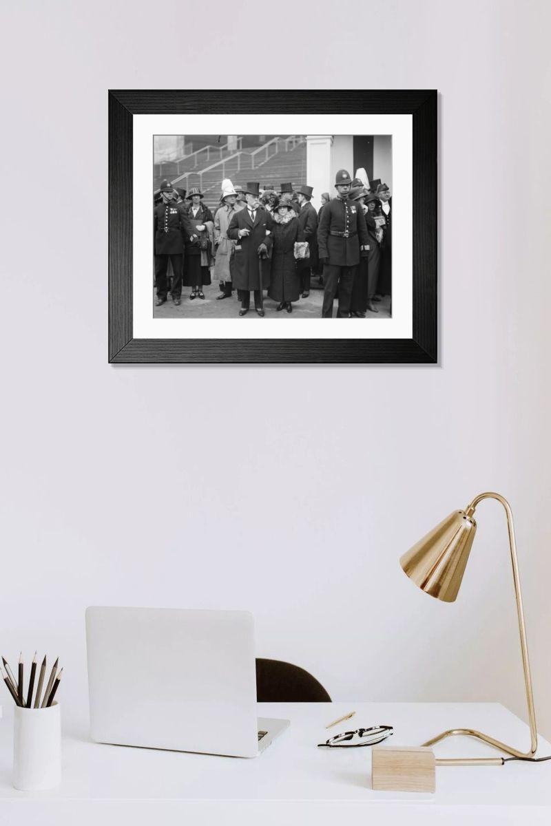 Shown hanging in a room: Modern 14"x12" (36x31cm)