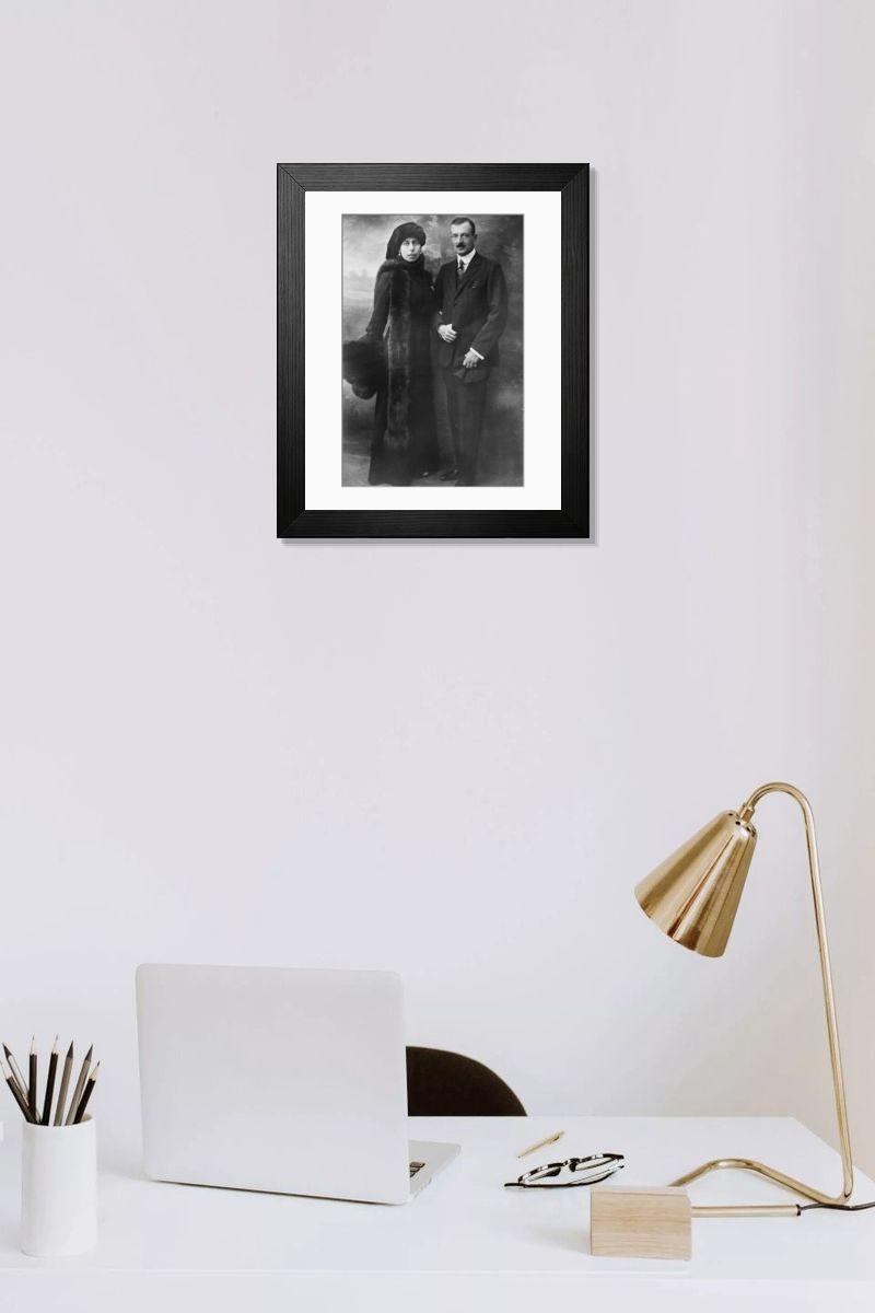 Shown hanging in a room: Modern 14"x12" (36x31cm)