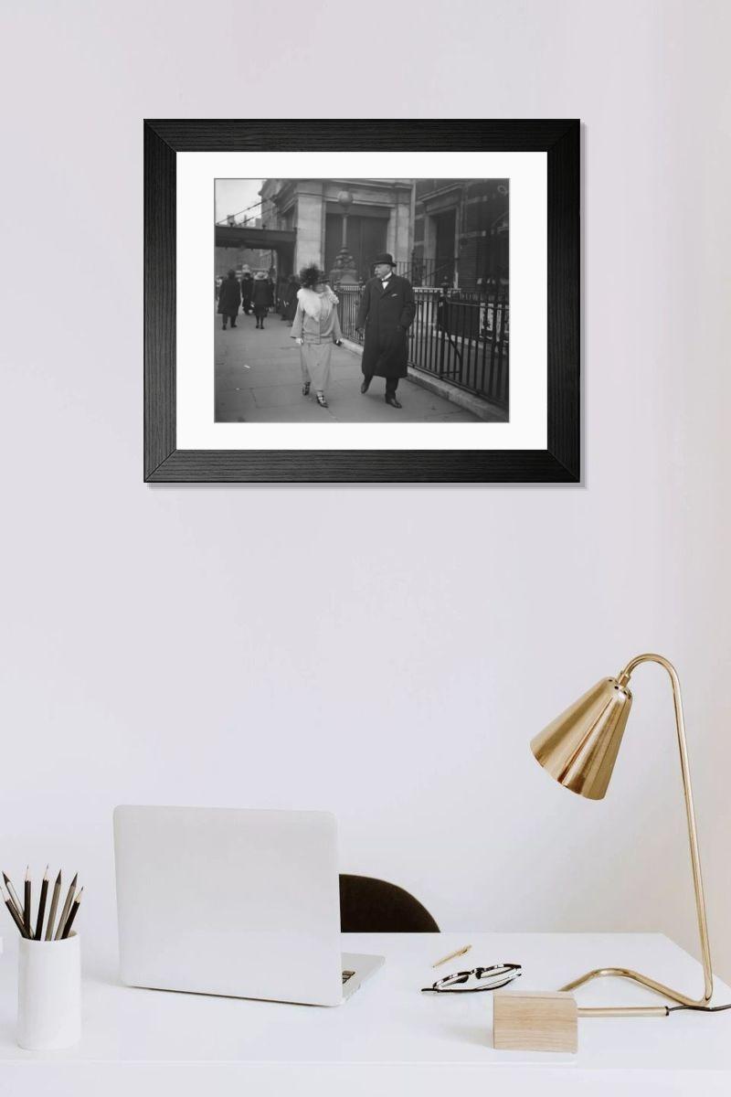 Shown hanging in a room: Modern 14"x12" (36x31cm)