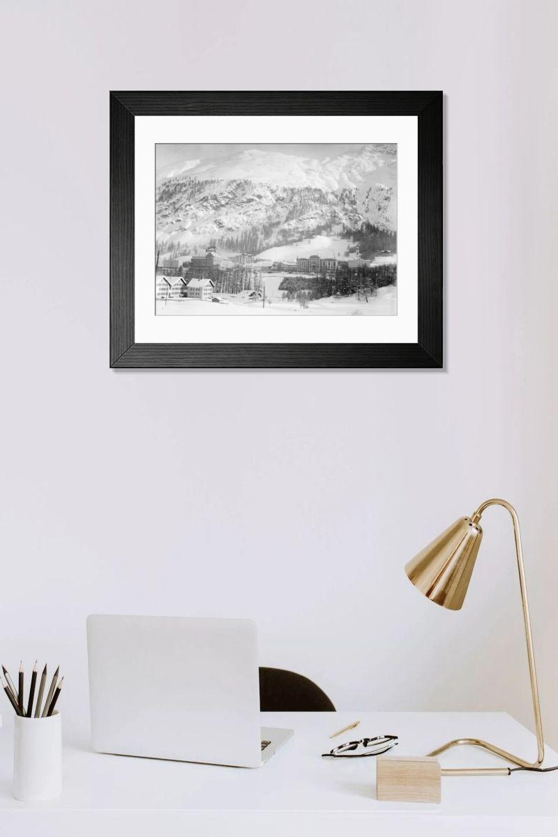 Shown hanging in a room: Modern 14"x12" (36x31cm)