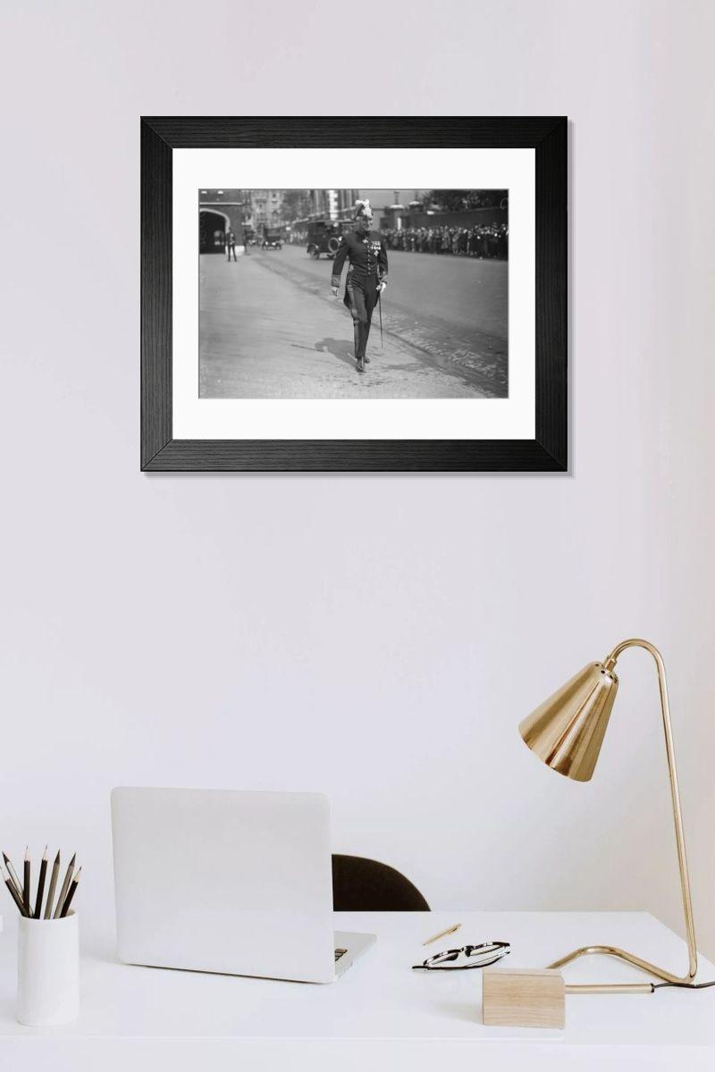 Shown hanging in a room: Modern 14"x12" (36x31cm)