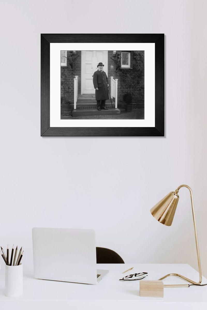 Shown hanging in a room: Modern 14"x12" (36x31cm)