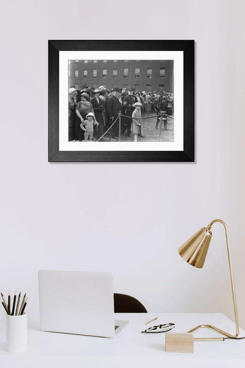 Shown hanging in a room: Modern 14"x12" (36x31cm)