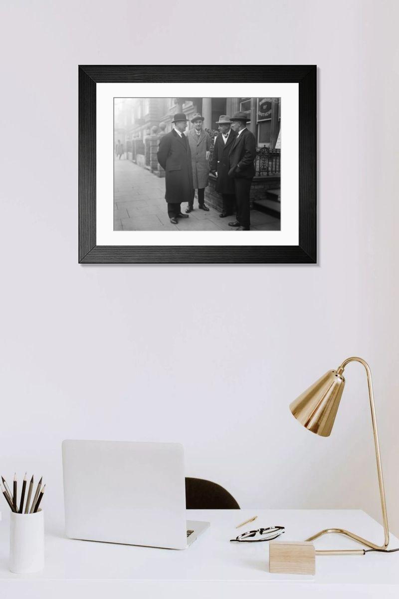 Shown hanging in a room: Modern 14"x12" (36x31cm)