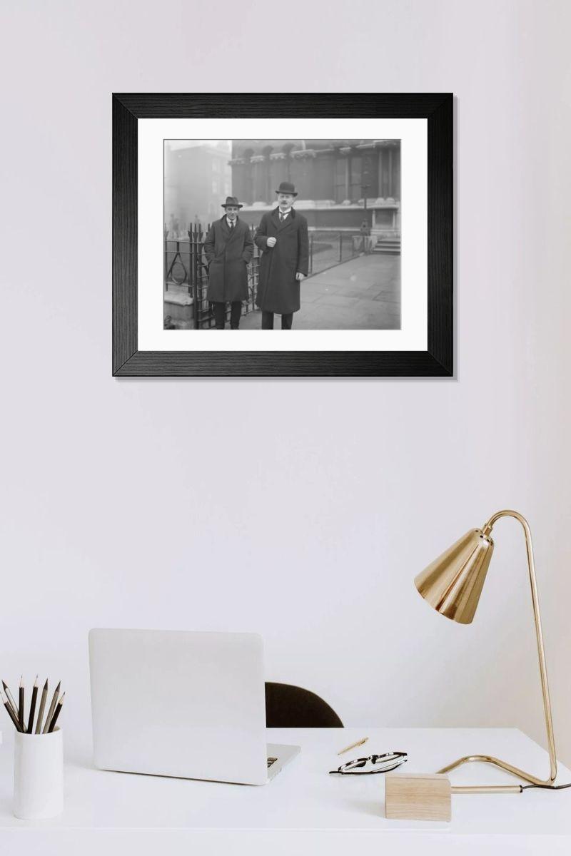 Shown hanging in a room: Modern 14"x12" (36x31cm)