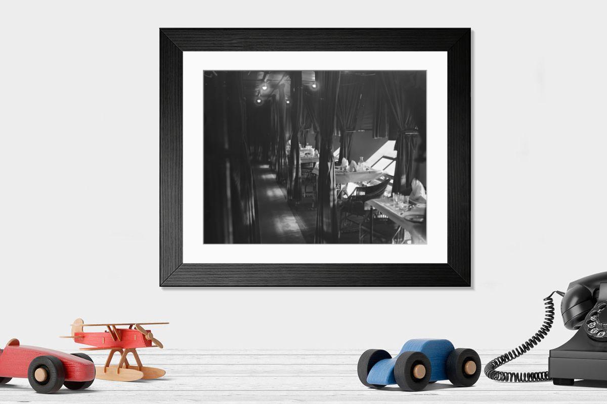 Shown hanging in a room: Modern 14"x12" (36x31cm)