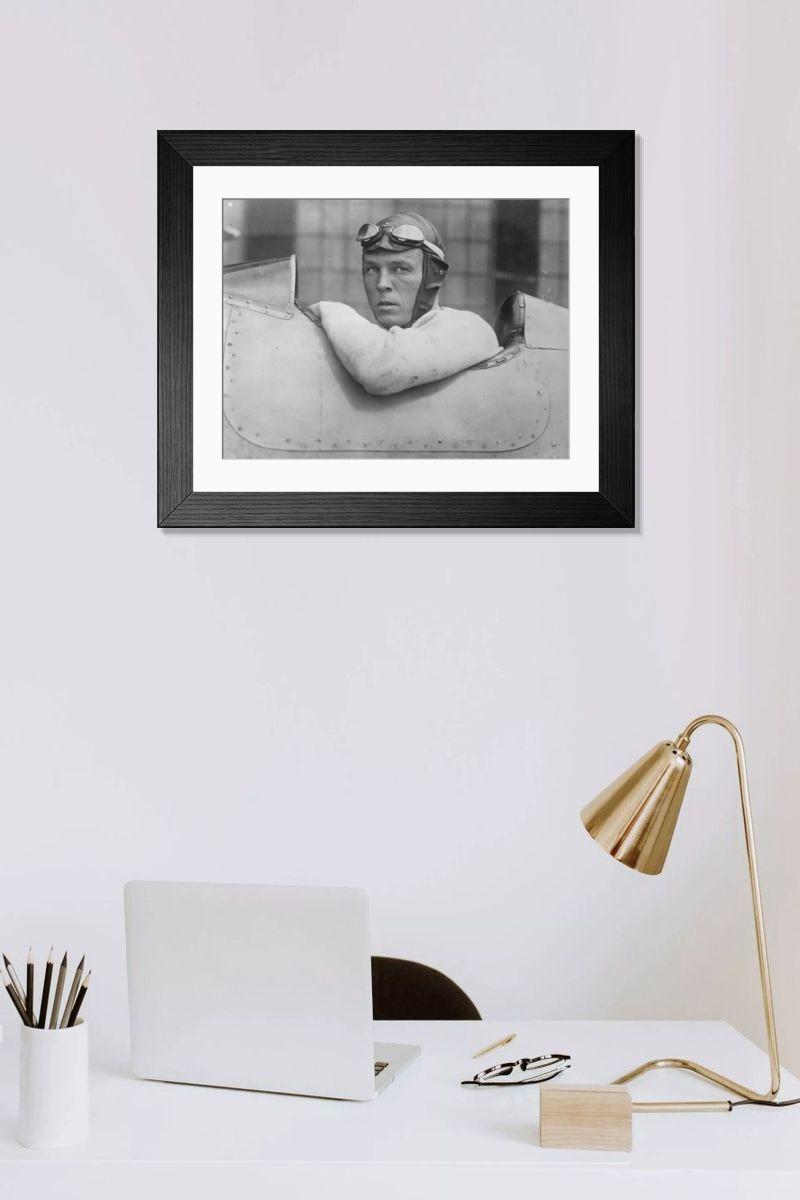 Shown hanging in a room: Modern 14"x12" (36x31cm)