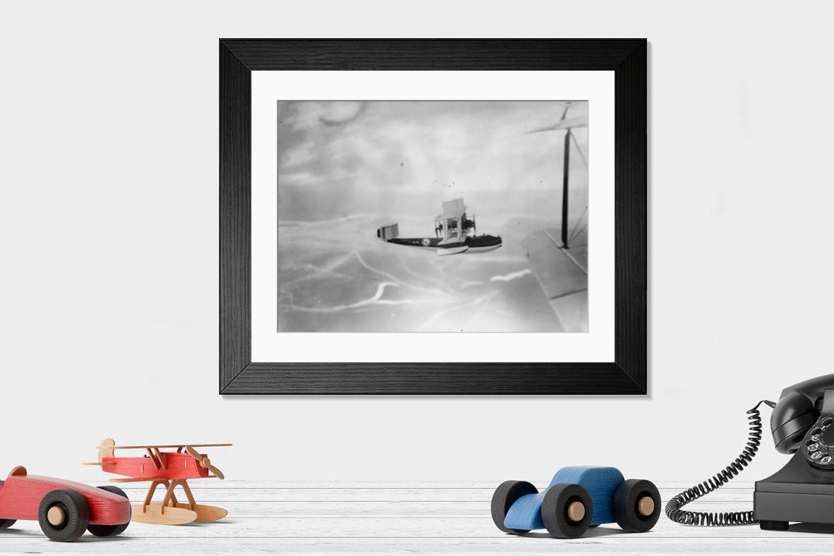 Shown hanging in a room: Modern 14"x12" (36x31cm)
