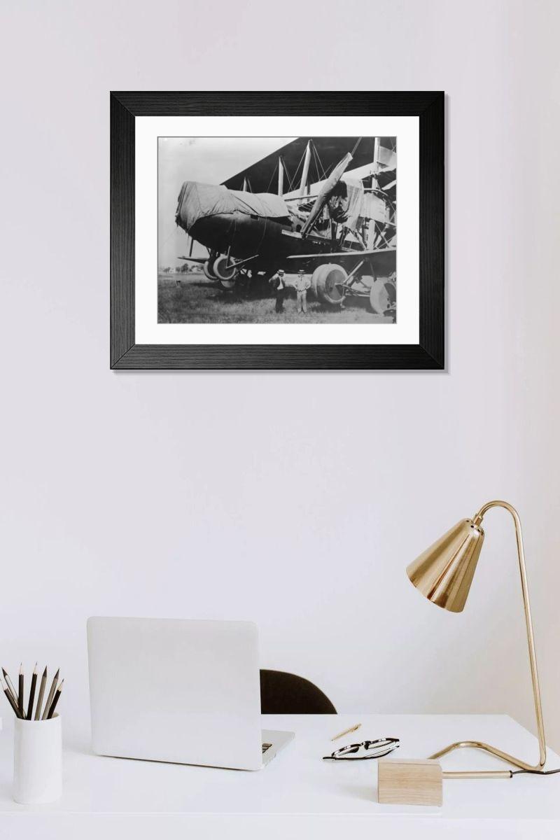 Shown hanging in a room: Modern 14"x12" (36x31cm)