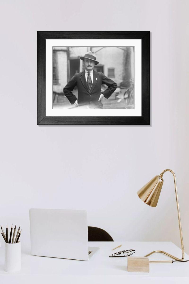 Shown hanging in a room: Modern 14"x12" (36x31cm)