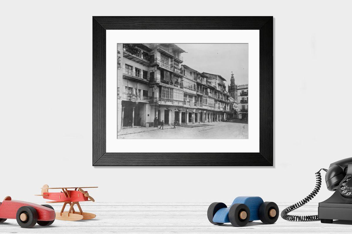 Shown hanging in a room: Modern 14"x12" (36x31cm)