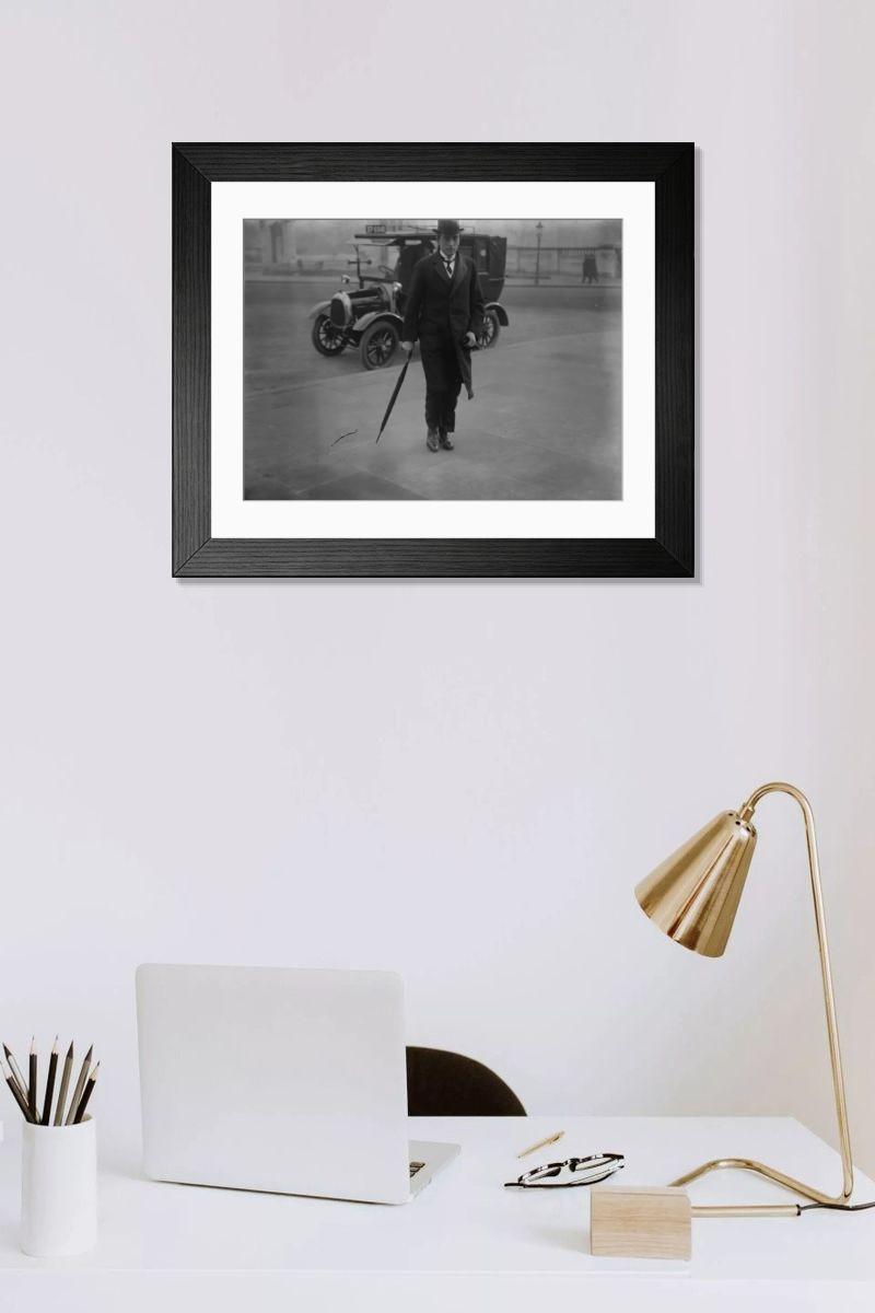 Shown hanging in a room: Modern 14"x12" (36x31cm)