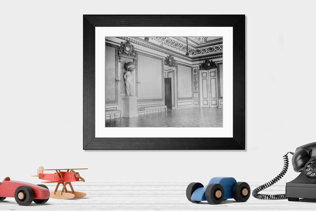 Shown hanging in a room: Modern 14"x12" (36x31cm)