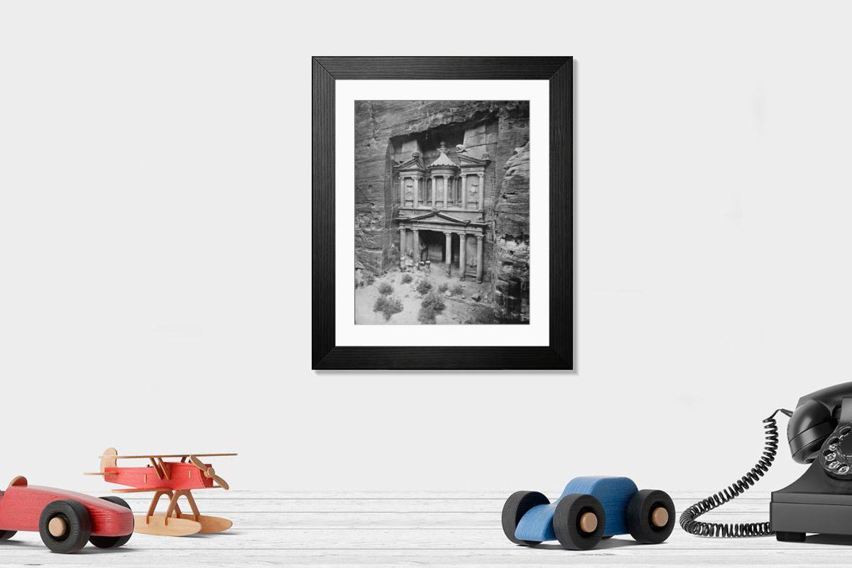 Shown hanging in a room: Modern 14"x12" (36x31cm)