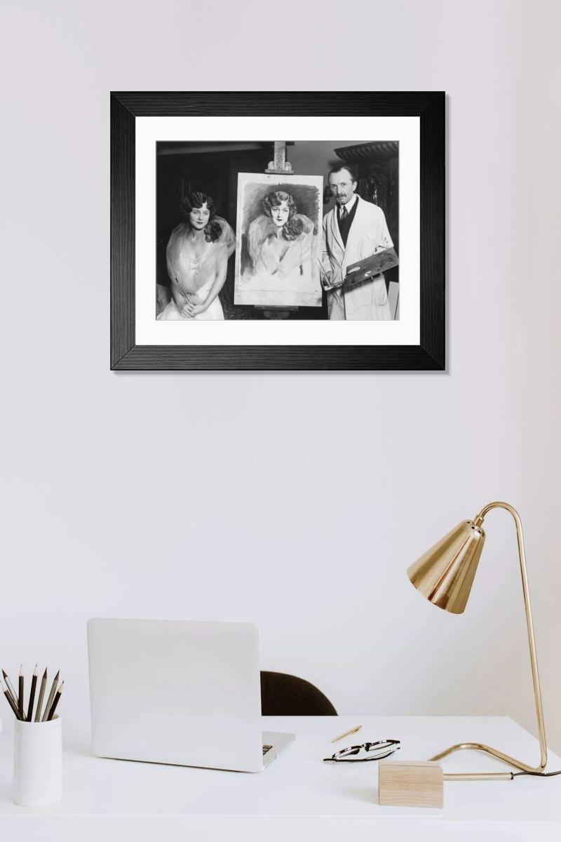Shown hanging in a room: Modern 14"x12" (36x31cm)