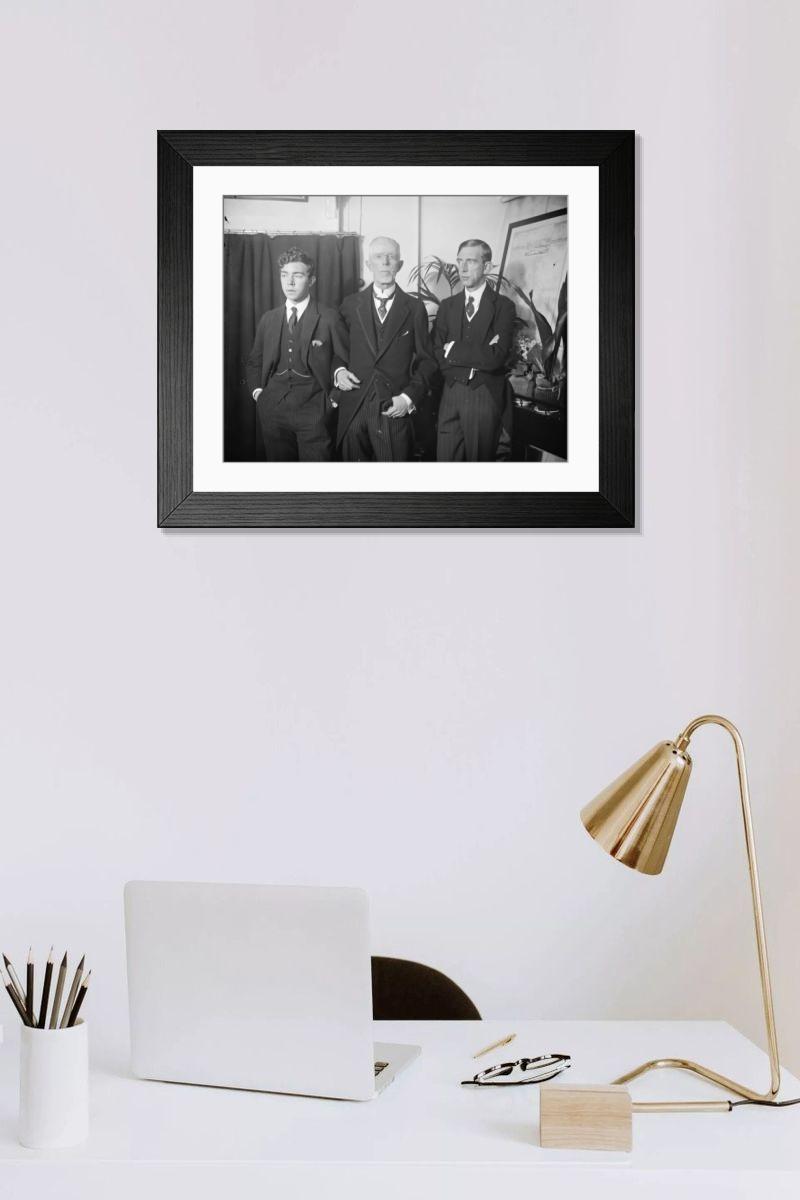 Shown hanging in a room: Modern 14"x12" (36x31cm)