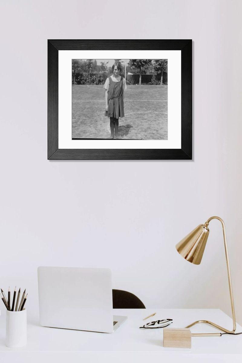 Shown hanging in a room: Modern 14"x12" (36x31cm)