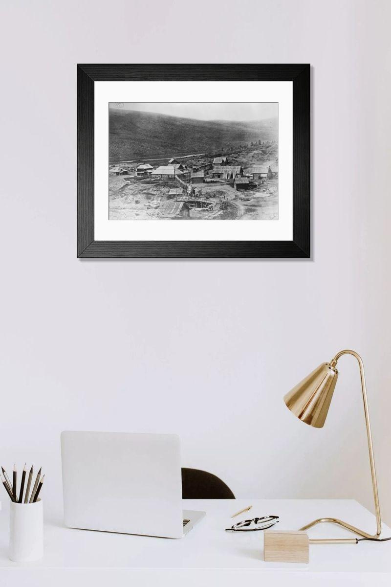 Shown hanging in a room: Modern 14"x12" (36x31cm)