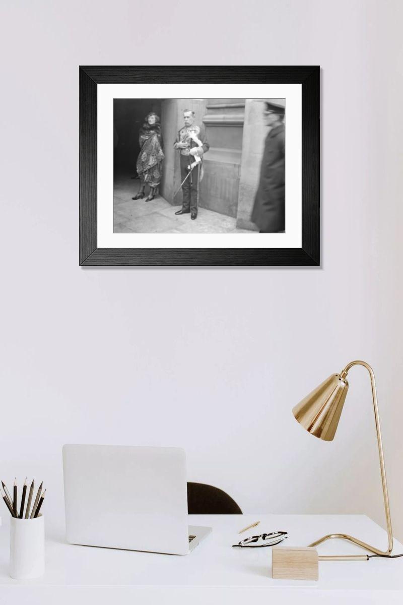Shown hanging in a room: Modern 14"x12" (36x31cm)