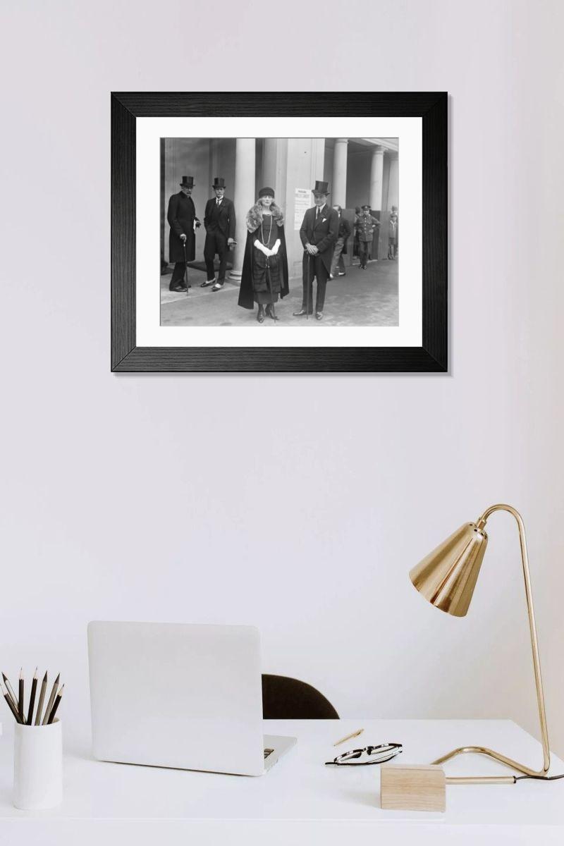 Shown hanging in a room: Modern 14"x12" (36x31cm)