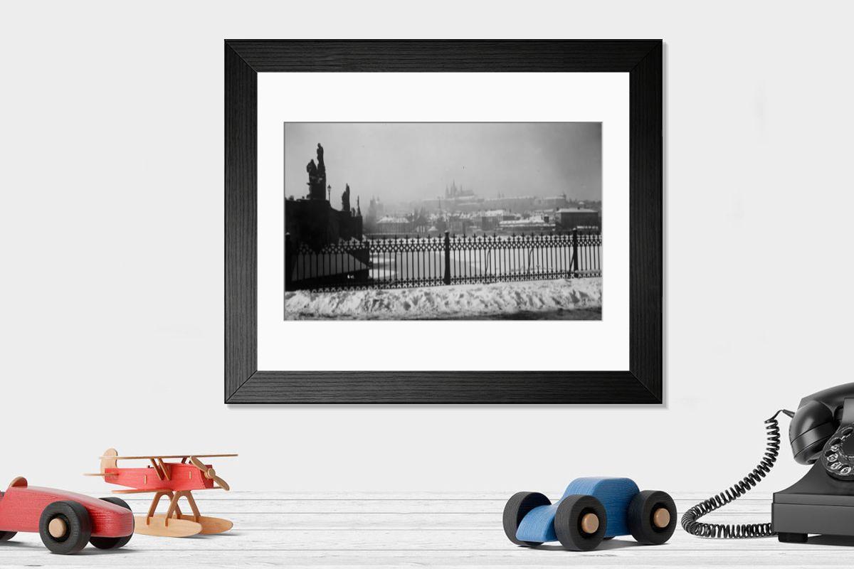 Shown hanging in a room: Modern 14"x12" (36x31cm)