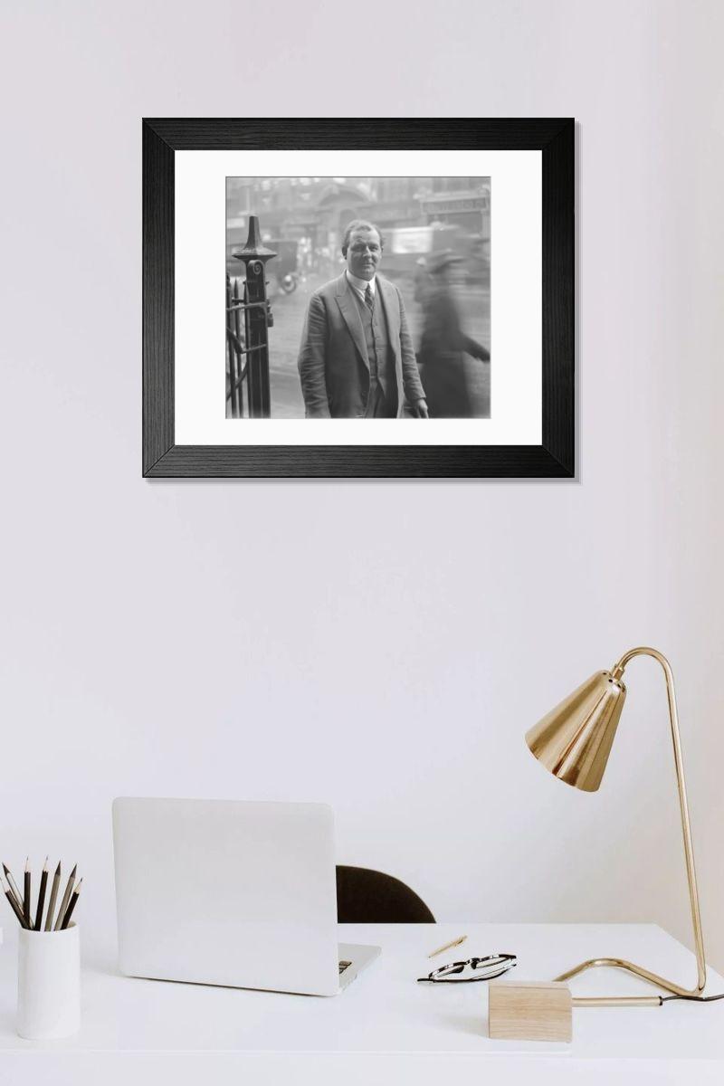 Shown hanging in a room: Modern 14"x12" (36x31cm)