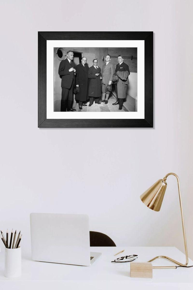 Shown hanging in a room: Modern 14"x12" (36x31cm)